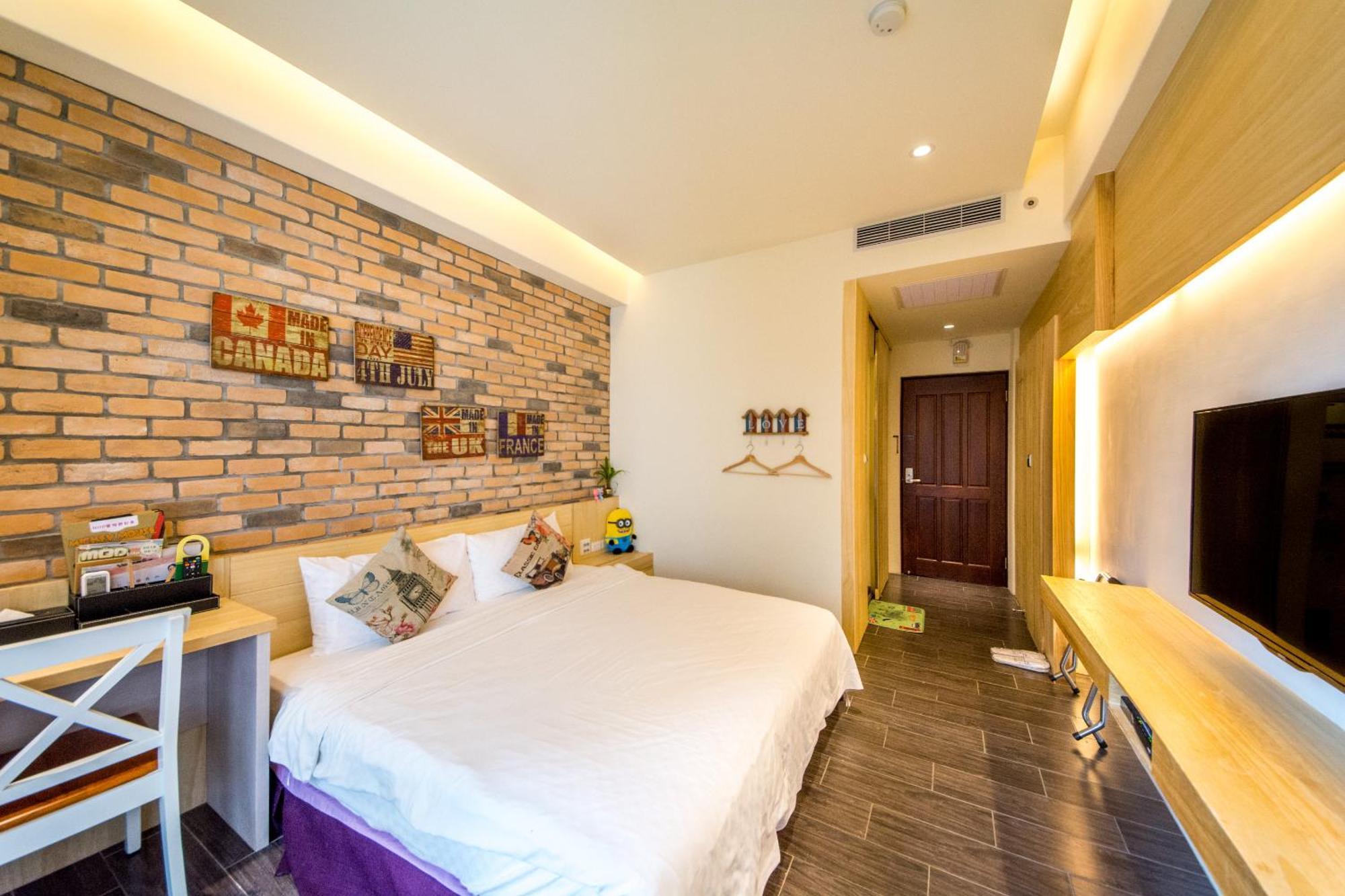 Zi Jing Cheng B&B Hualien Extérieur photo
